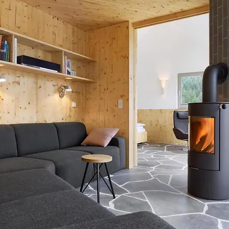 Holiday home Kleines Vulkaneifelhaus *