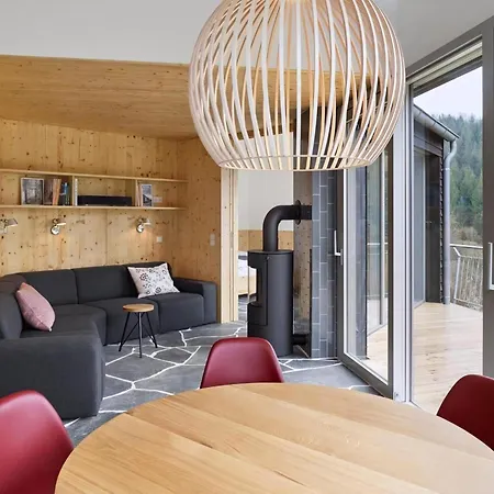 Holiday home Kleines Vulkaneifelhaus *