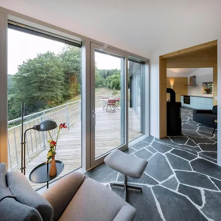 Holiday home Kleines Vulkaneifelhaus *